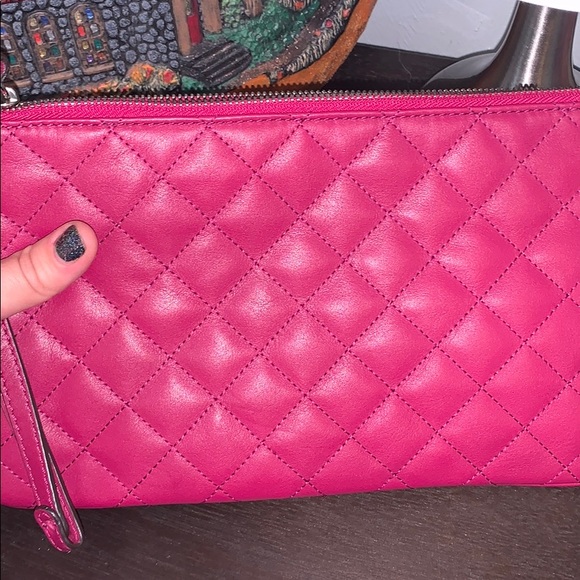 Michael Kors wristlet - Picture 4 of 5